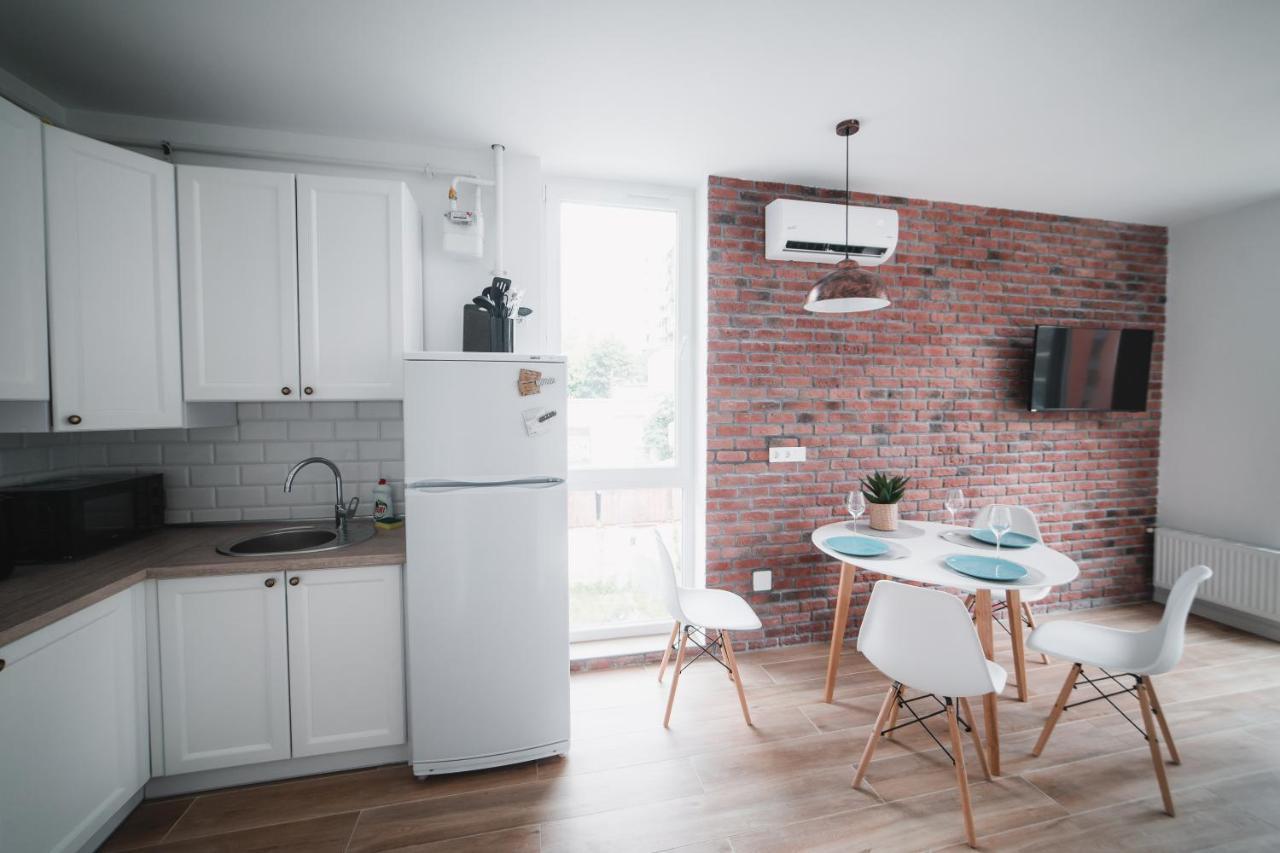 Kostjukowski Apartments Shevchenka 60 Lviv Dış mekan fotoğraf