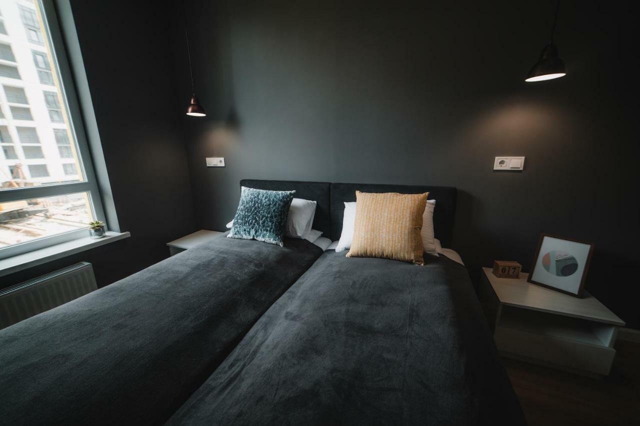 Kostjukowski Apartments Shevchenka 60 Lviv Dış mekan fotoğraf